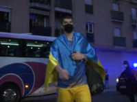 Οι Ισπανοί φίλαθλοι αποθέωσαν τους Ουκρα...