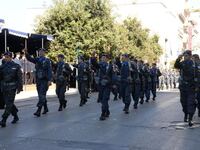 Aλαλούμ με τις παρελάσεις- "Κανονικ...