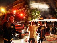 Υλικές ζημιές στο κατάστημα που πήρε φωτ...