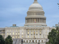 ΗΠΑ: «Λευκός καπνός» και συμφωνία Μπάιντ...