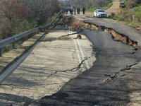 Ηλεία: Aποκλεισμένη η Δίβρη λόγω καθίζησ...