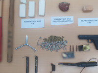 Είχαν εκρηκτικά ικανά να τινάξουν στον α...