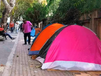 Ρόδος: Αναστάτωση από εκατοντάδες μετανά...