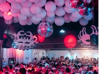 Φλας στον iconic «Λευκό Χορό», έφτασε φέ...