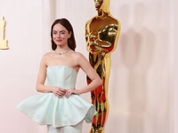 Υμνοι για την «peplum» Louis Vuitton του...