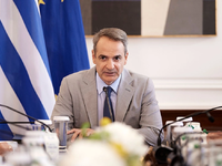 Τα νομοσχέδια για οπαδική βία και Ελεύθε...