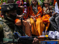 Ινδία: Έκοψε τα γεννητικά όργανα του συν...