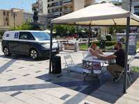 ΟΚΑΝΑ «street talks» στη Πάτρα: Μιλάμε γ...