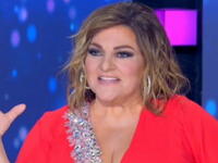 Βίκυ Σταυροπούλου: «Ποια είμαι εγώ που θ...