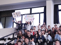 Οι μαθητές του Γυμνασίου Σαραβαλίου παρα...