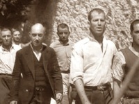 Καισαριανή: O Βέλγος πωλητής εξηγεί γιατ...