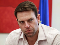 Στέφανος Κασσελάκης: Τα τέσσερα αναγκαία...