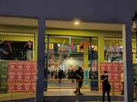 Πάτρα: Συνθήματα από τους φοιτητές στο Σ...