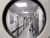 Κορωνοϊός-Αμερική: Ο στρατός κατασκευάζε...