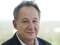 Άγγελος Ρούβαλης: Έχουμε ανάγκη τον ποιο...