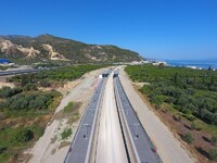 Δημοπρατείται η σιδηροδρομική γραμμή Αίγ...