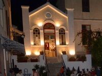 Γιορτάζει το εκκλησάκι του Αγίου Χαραλάμ...