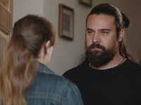 Η γη της ελιάς: Ο Παυλής διώχνει τη Δάφν...