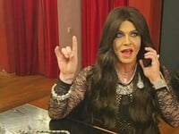 Ο Τάκης Ζαχαράτος «μεταμορφώθηκε» σε Κίμ...