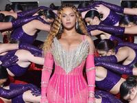 Tο φόρεμα της Beyoncé που κατασκευάστηκε...