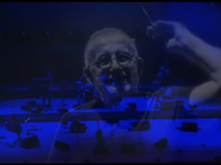 Δάκρυα και ρίγος στη συναυλία αφιέρωμα σ...