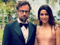 Παντρεύτηκαν στην Ύδρα Μαραβέγιας - Σωτη...