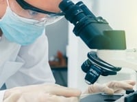 Δεκαοκτώ παιδιά σε 11 οικογένειες έχουν ...