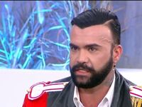 Έξαλλη η Φαίη Σκορδά με τον Περικλή Κονδ...