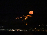 Στο φως της "πανσελήνου του Ελαφιού"