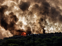  Αναζωπύρωση στη Μάνδρα- Μάχη σε Δερβενο...