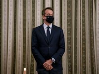 Ανασχηματισμός προ των πυλών: Αντίστροφη...