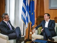 Δημοσκόπηση: Mειώθηκε αισθητά η ψαλίδα Ν...