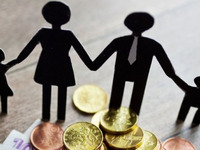 Επίδομα παιδιού ΟΠΕΚΑ: Οι τρεις επόμενες πληρωμές