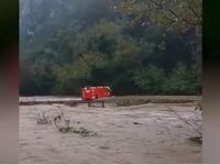 Κακοκαιρία Byron: Τουλάχιστον 10 απεγκλω...