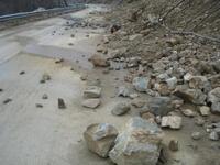 Ακράτα: Κατολίσθηση στον επαρχιακό δρόμο...