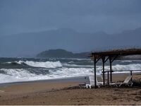 Από το κοκτέιλ ζέστης και αφρικανικής σκ...