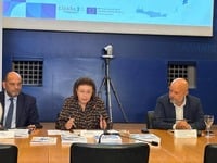 ΥΠΠΟ: Πολιτιστικά masterplans για 15 πόλ...