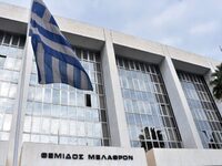 Εκλογές 2023: "Μπλόκο" στο κόμ...