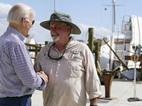 Μικρόφωνο έπιασε τα «γαλλικά» του Μπάιντ...