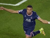 Η Ρεάλ ετοιμάζει προσφορά για τον Εμπαπέ...