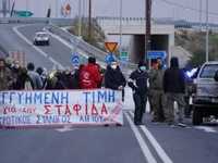 Αιγιάλεια: Κλιμακώνουν τον αγώνα τους οι...