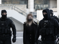 Ένταση στη δίκη για τη Ρούλα Πισπιρίγκου...