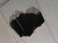 Θριάσιο Νοσοκομείο: Έπεσε τμήμα οροφής σ...