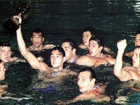 Όταν οι «Δαίμονες» του ΝΟΠ σήκωναν την κούπα…