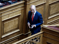 Μπογδάνος: Αντιδράσεις από κόμματα της α...