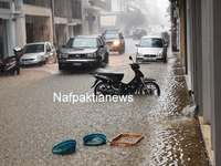 «Πνίγηκε» η Ναύπακτος από την δυνατή βροχή