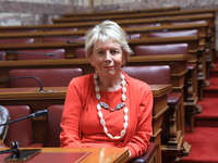 Η Έλενα Ακρίτα στηρίζει Στέφανο Κασσελάκ...