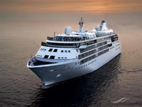 Ενώ στην Πάτρα απλώς παρκάρουν, στη Ναύπ...