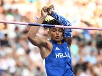 Εμμανουήλ Καραλής και Basketball League ...