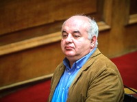 Νίκος Καραθανασόπουλος: Να αρθεί η ανωνυ...